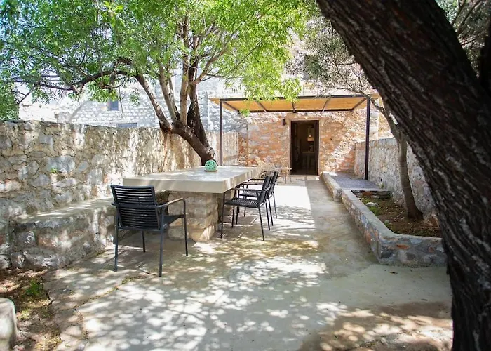 πυργοσ μπεχρακη-μάνη Vakantiehuis Pírgos Dhiroú